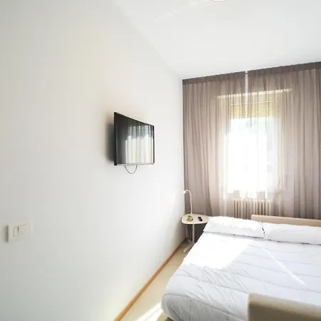 Prime Blue - Con Jacuzzi Privata 4*