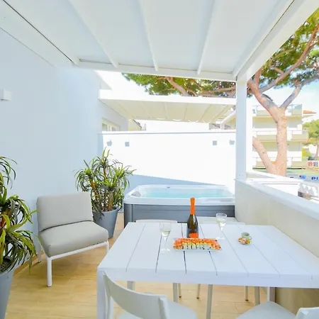 Prime Blue - Con Jacuzzi Privata Hotel apartamentowy *