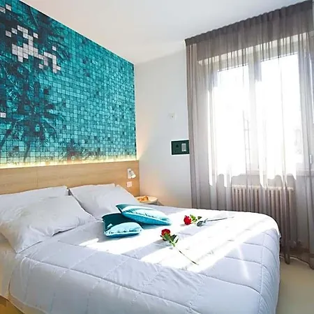 Prime Blue - Con Jacuzzi Privata Aparthotel Riccione