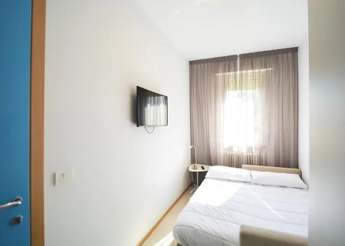 Prime Blue - Con Jacuzzi Privata 4*