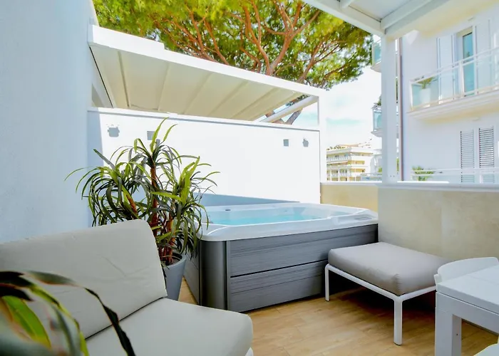 아파트호텔 Prime Blue - Con Jacuzzi Privata 4*